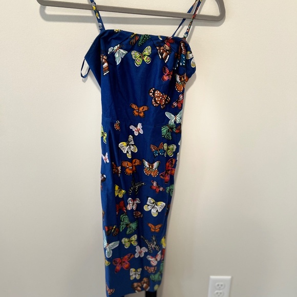 Butterfly dress - Picture 1 of 3